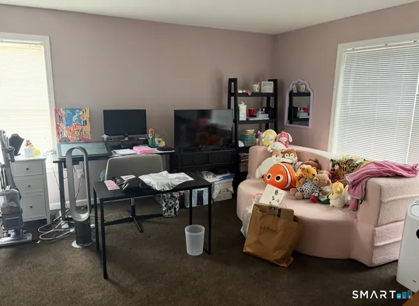 $3,500 | 939 North Main Street, Killingly, CT 06239