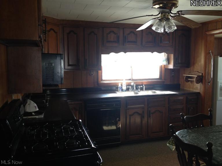 16324 Irish Ridge Road East Liverpool, OH 43920 - Photo 10 of 11 Gallery Image 10