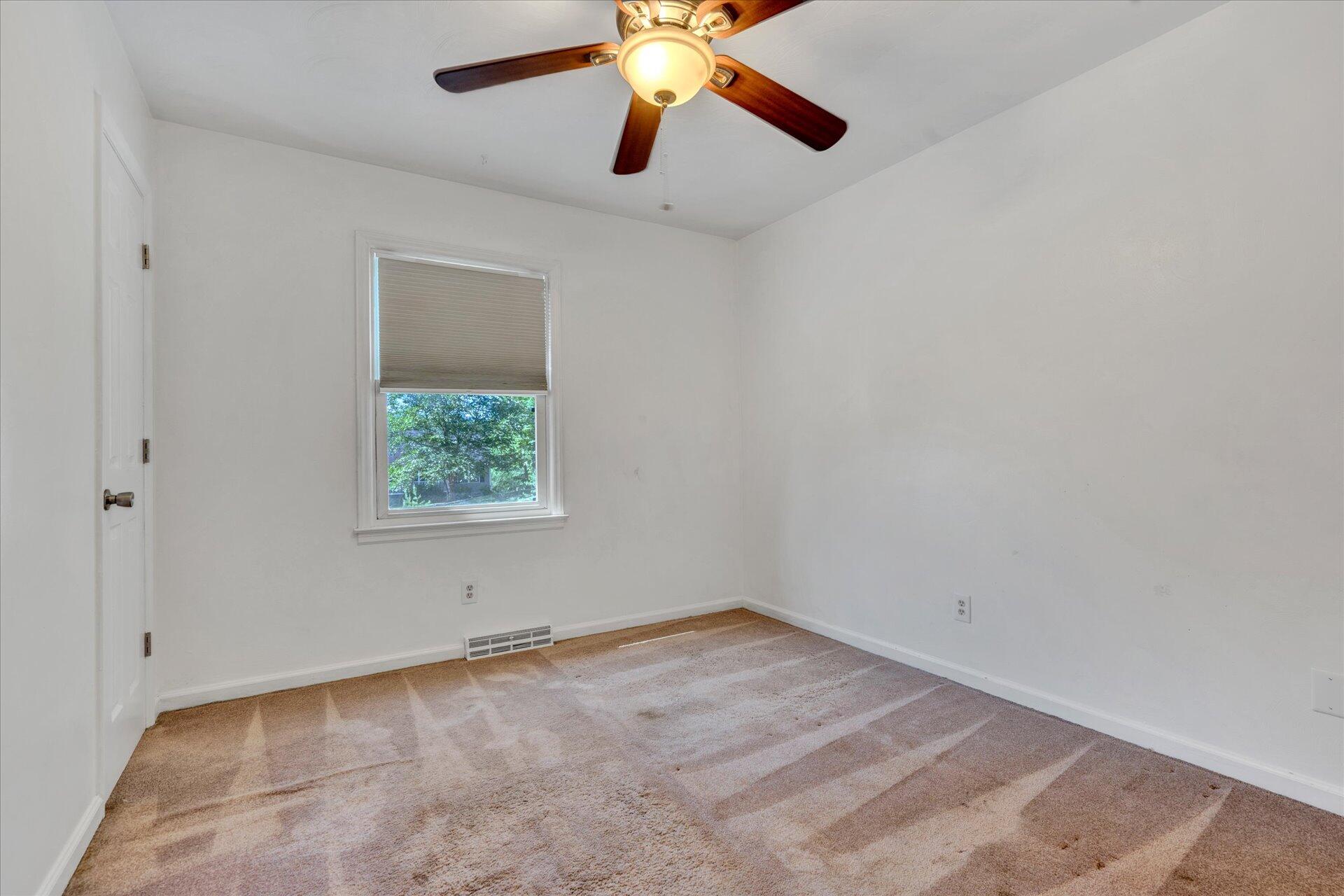 62 Timberline Drive Blue Ridge, VA 24064 - Photo 21 of 33 21-DSC3806
