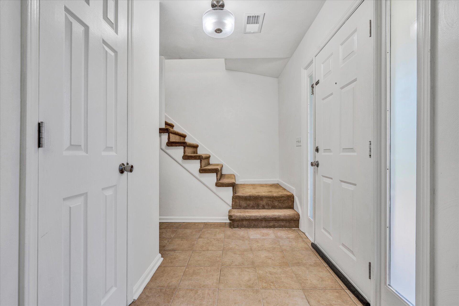 62 Timberline Drive Blue Ridge, VA 24064 - Photo 5 of 33 05-DSC3758