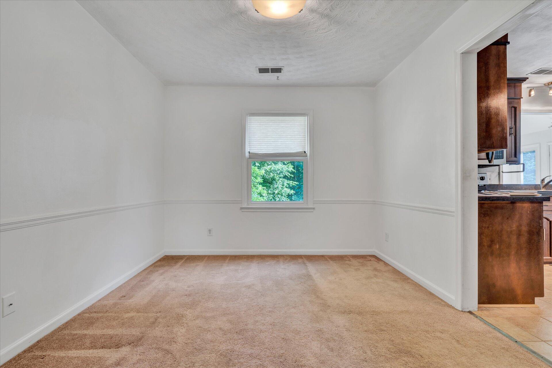 62 Timberline Drive Blue Ridge, VA 24064 - Photo 8 of 33 08-DSC3767