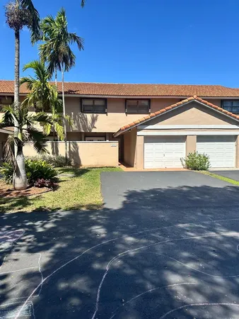 $3,300 | 9102 Southwest 113th Pl Circle East, Miami, FL 33176