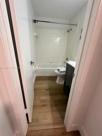 $3,300 | 9102 Southwest 113th Pl Circle East, Miami, FL 33176