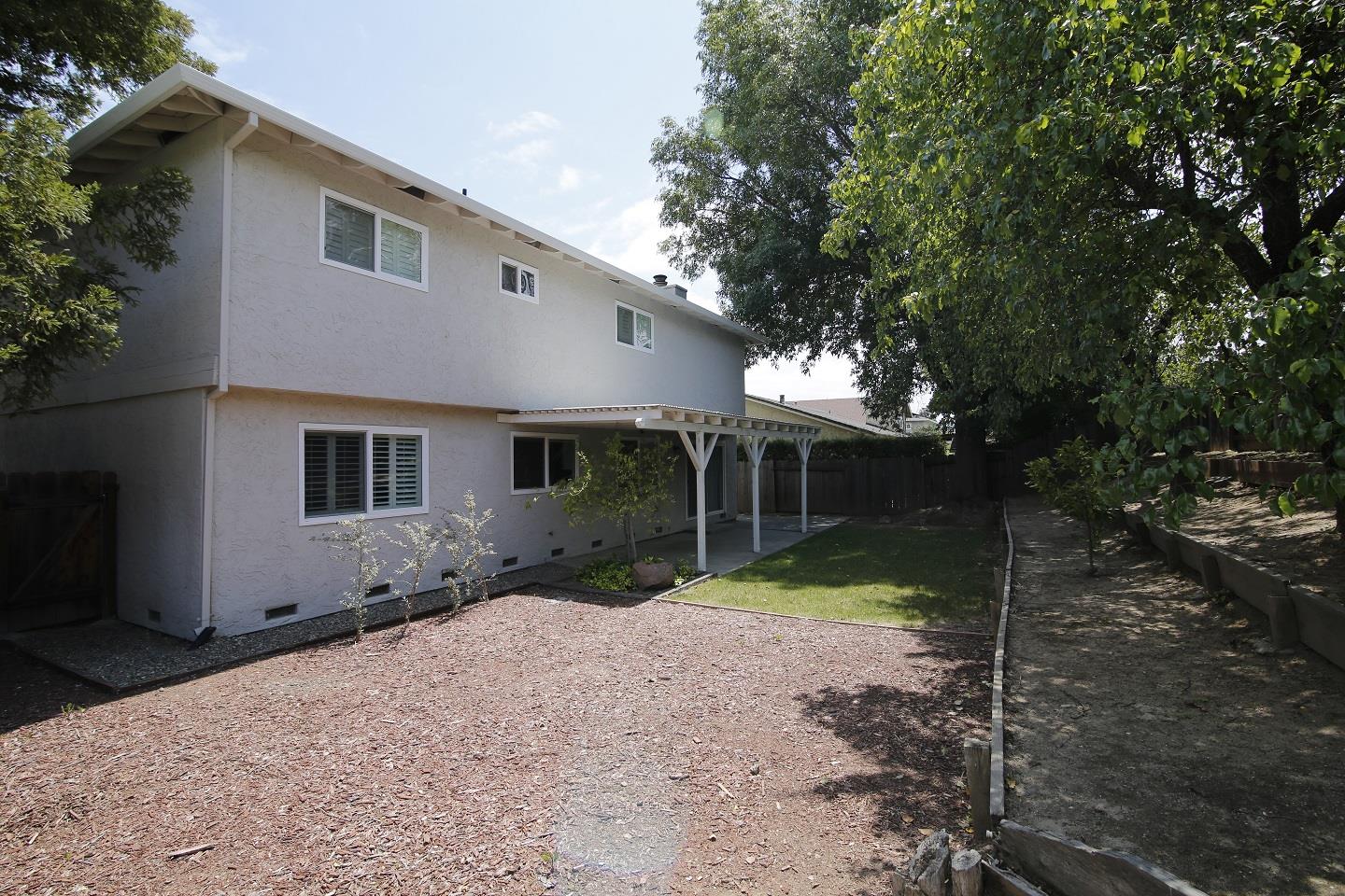 5495 Mesa Road Gilroy, CA 95020 - Photo 22 of 24 Gallery Image 22