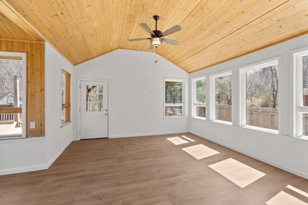 855 South Main Street, Unit 855 Bellingham, MA 02019 - Photo 13 of 31