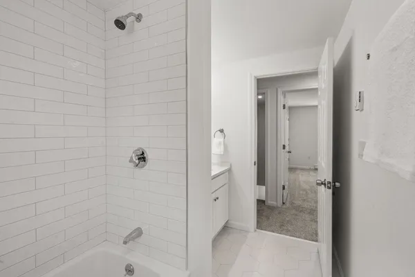 $419,999 | 855 South Main Street, Unit 855, Bellingham, MA 02019