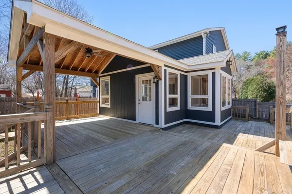 $419,999 | 855 South Main Street, Unit 855, Bellingham, MA 02019
