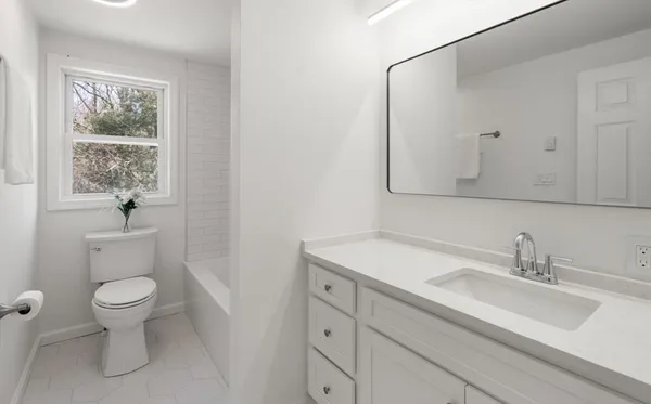$419,999 | 855 South Main Street, Unit 855, Bellingham, MA 02019