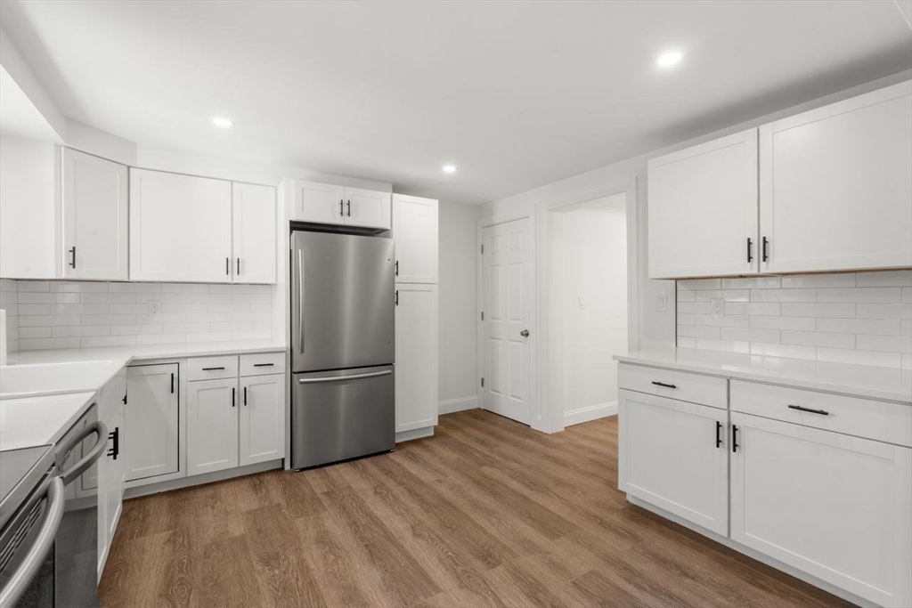 855 South Main Street, Unit 855 Bellingham, MA 02019 - Photo 9 of 31