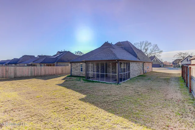 $285,000 | 2262 Metcalf Way, Southaven, MS 38672