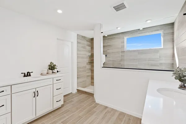 $1,562,006 | 1720 Alexandra Lane, Deerfield, IL 60015