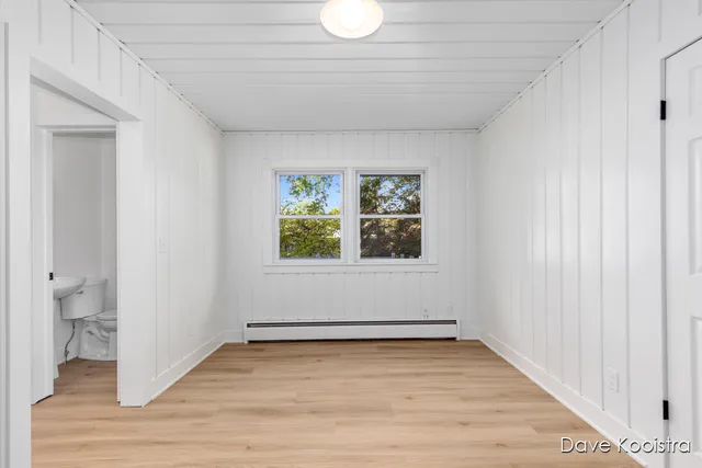 $399,900 | 5191 Canal Avenue Southwest, Grandville, MI 49418