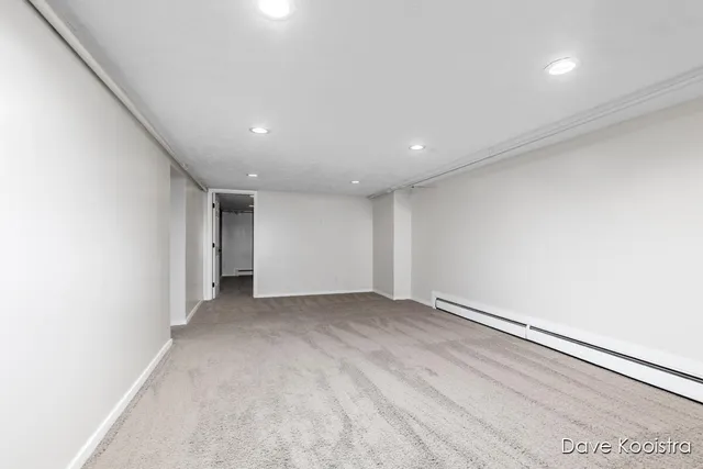 $399,900 | 5191 Canal Avenue Southwest, Grandville, MI 49418