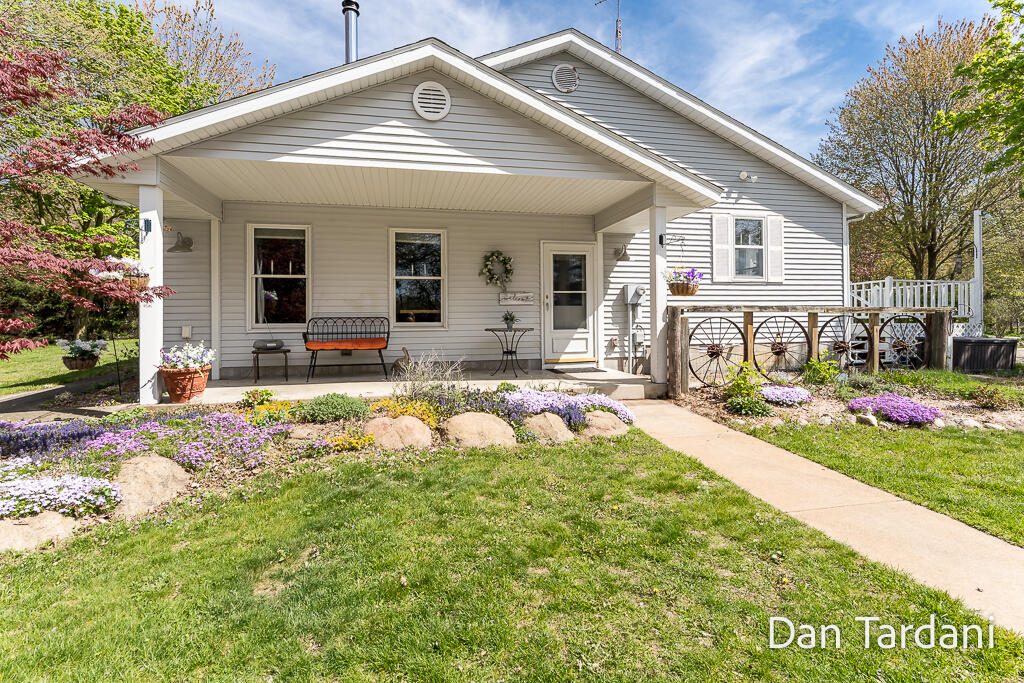 4334 South Dangl Road Muskegon, MI 49444 - Photo 2 of 86 4334DanglRd-10LoRes