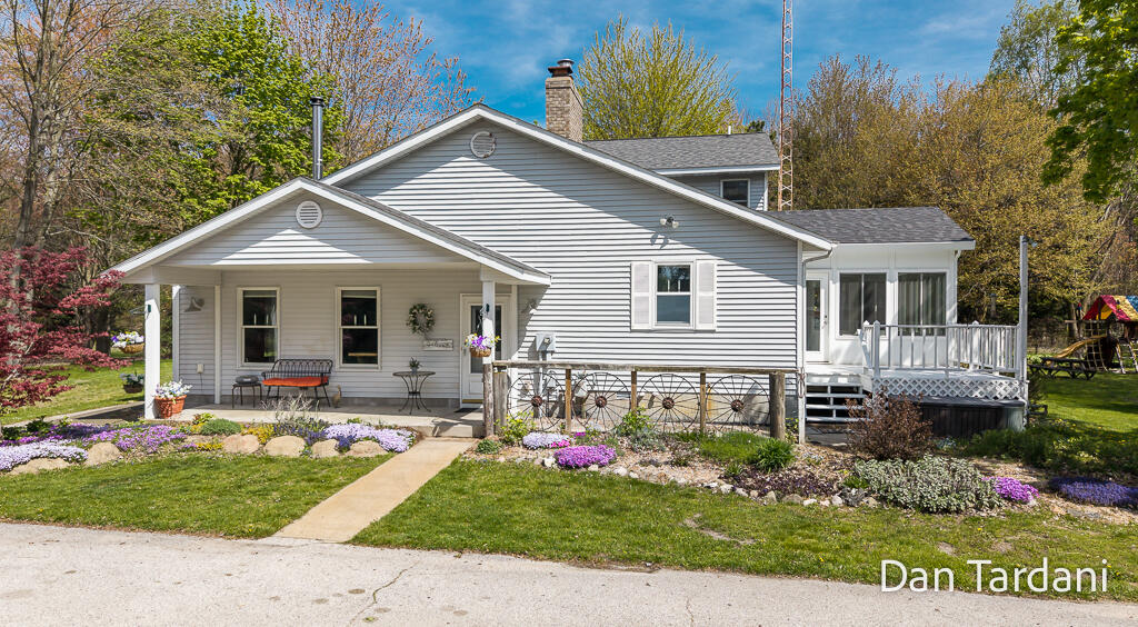 4334 South Dangl Road Muskegon, MI 49444 - Photo 4 of 86 4334SDanglRd-5LoRes