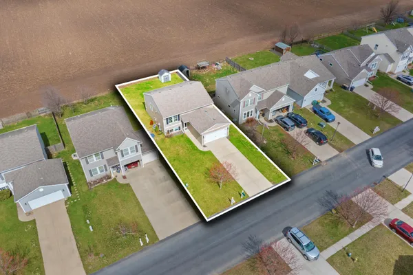 $288,500 | 1320 Gardner Pond Lane, Vicksburg, MI 49097