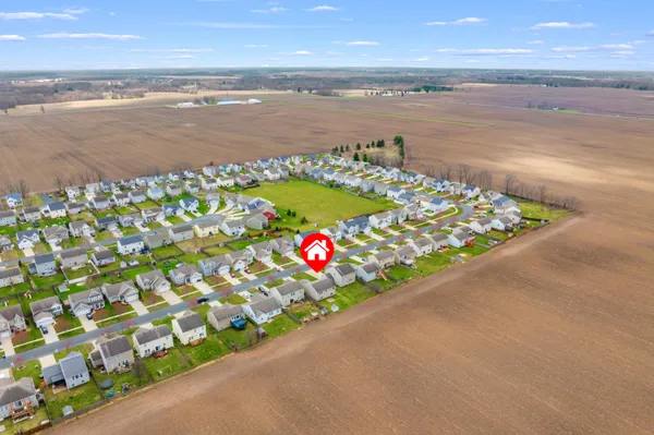 $288,500 | 1320 Gardner Pond Lane, Vicksburg, MI 49097