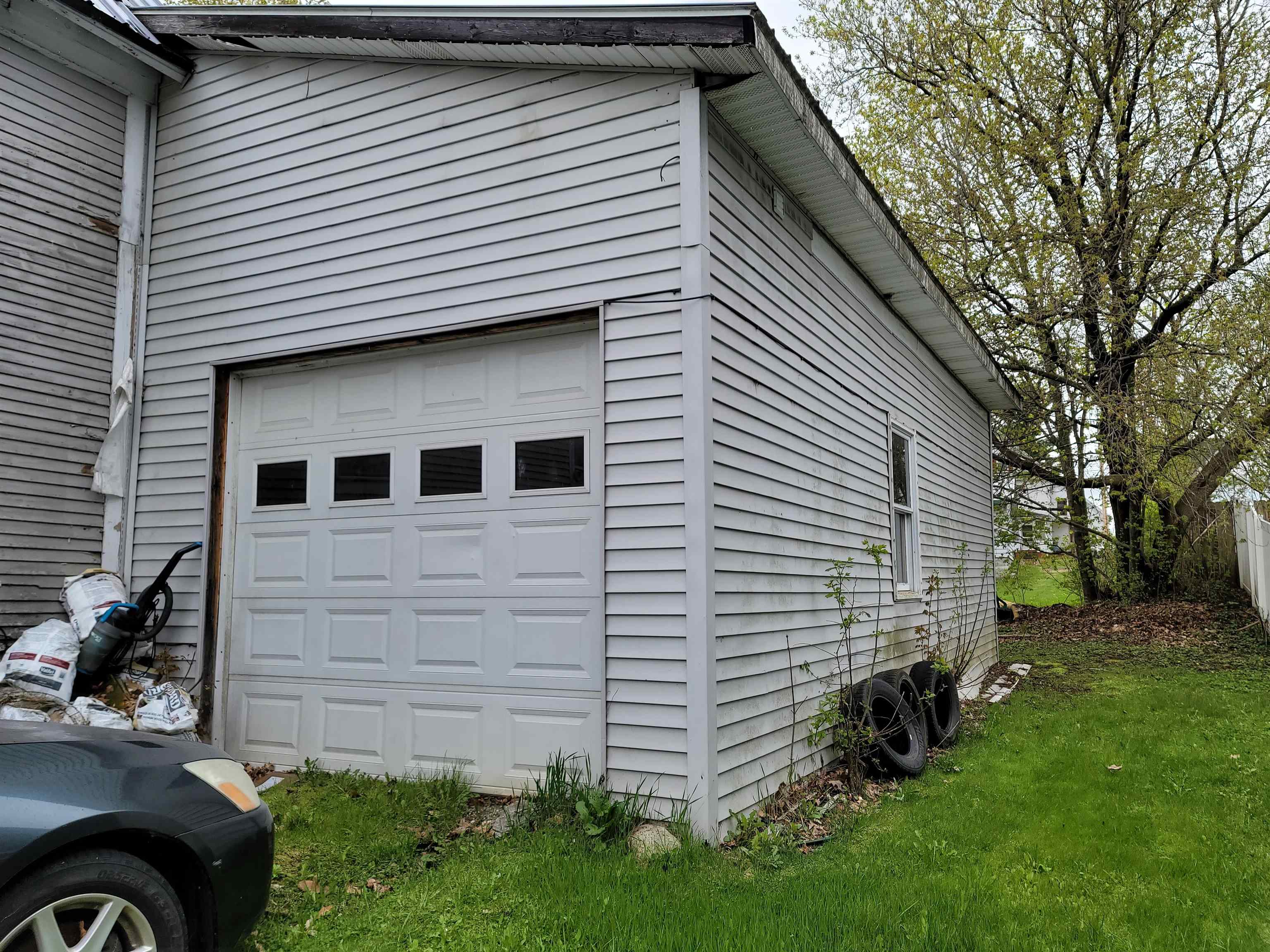 75 Indian Point Street Newport, VT 05855 - Photo 43 of 45