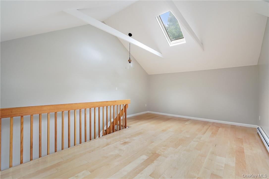 118 Round Hill Road Dobbs Ferry, NY 10522 - Photo 10 of 16 a view of a hallway