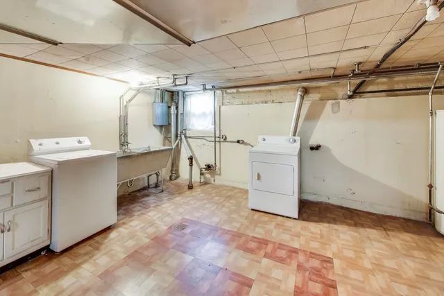 $239,500 | 1447 North Harlem Avenue, Unit A, Oak Park, IL 60302