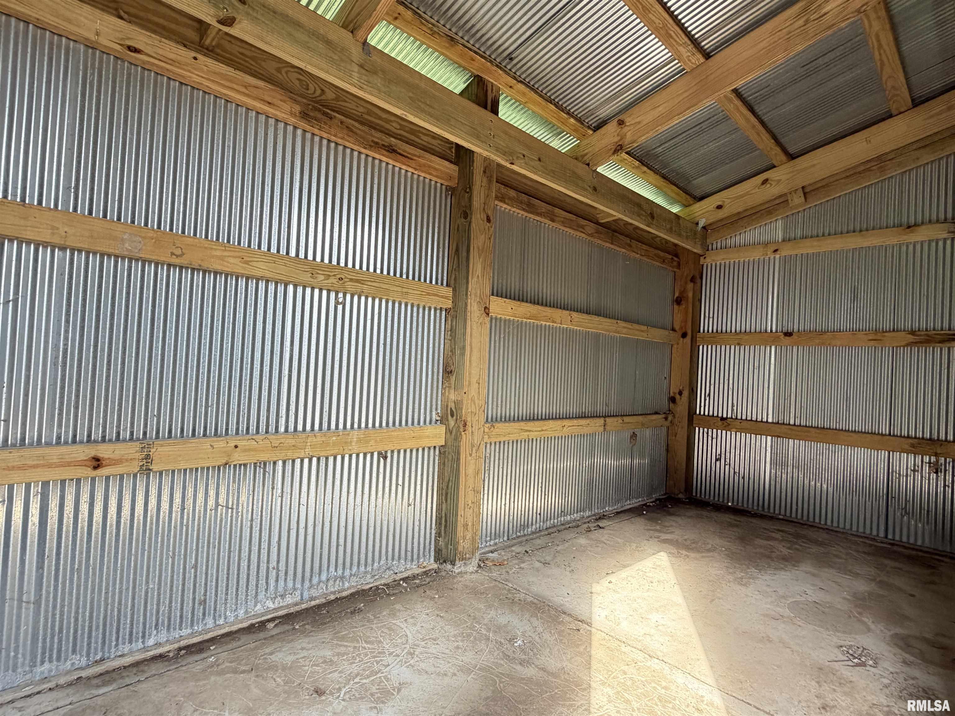 824 East 1800 N Road Taylorville, IL 62568 - Photo 45 of 55