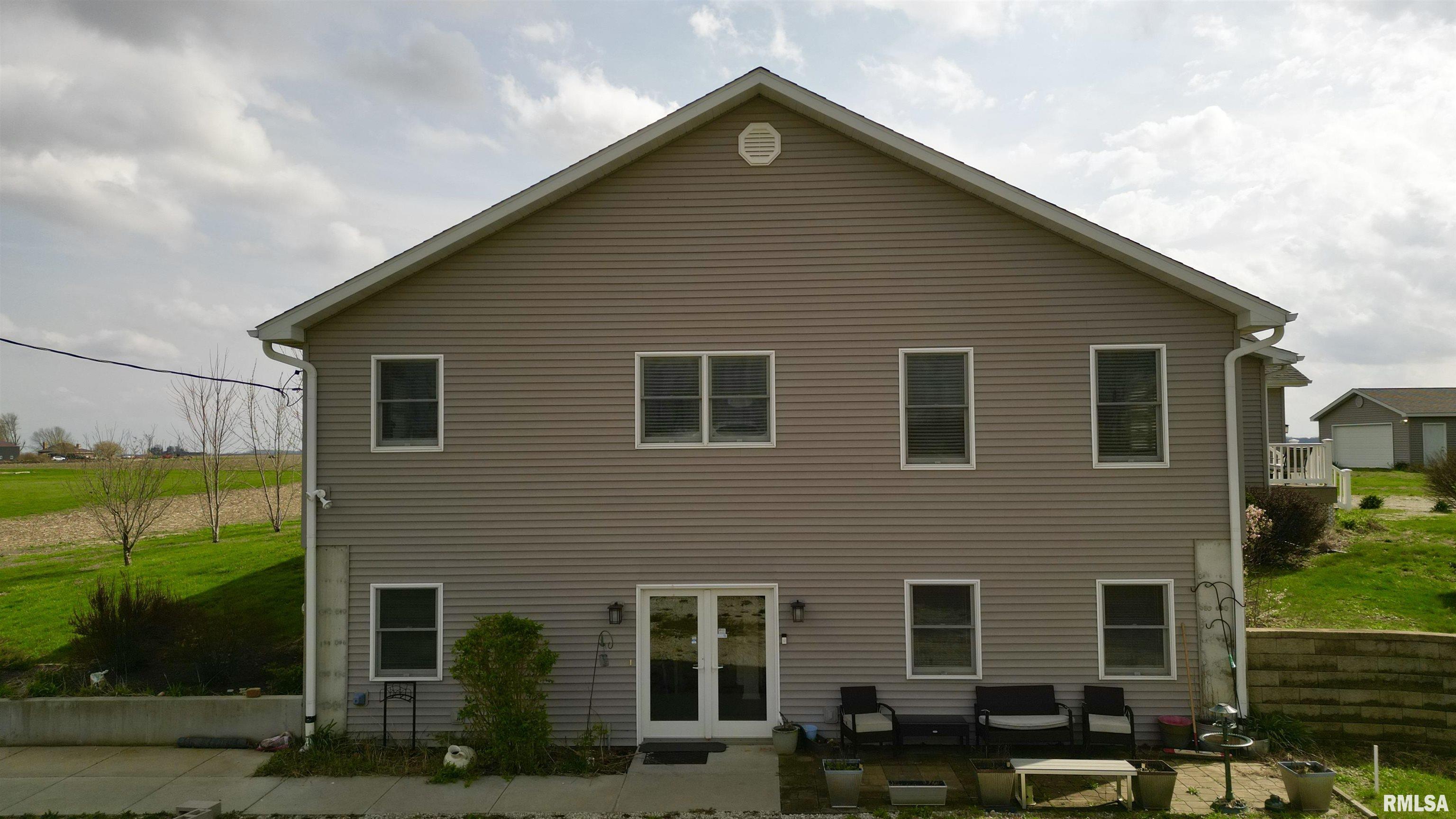 824 East 1800 N Road Taylorville, IL 62568 - Photo 7 of 55