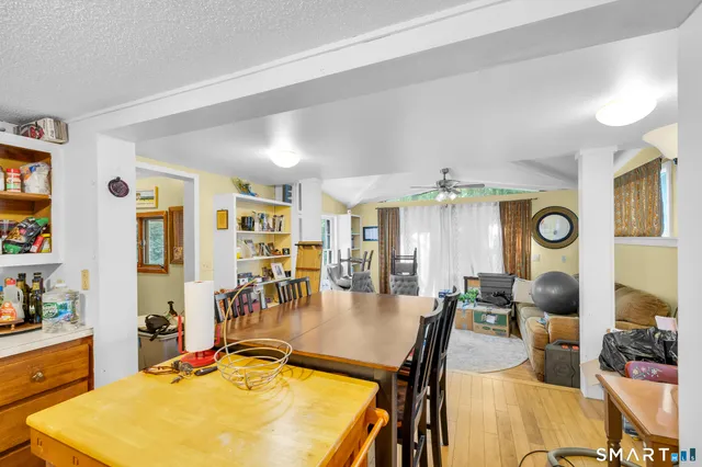 $375,000 | 90 A Rowley Road, Woodbury, CT 06798