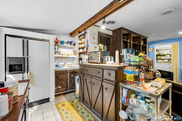 $375,000 | 90 A Rowley Road, Woodbury, CT 06798