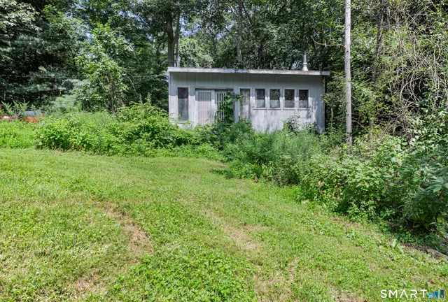 $375,000 | 90 A Rowley Road, Woodbury, CT 06798