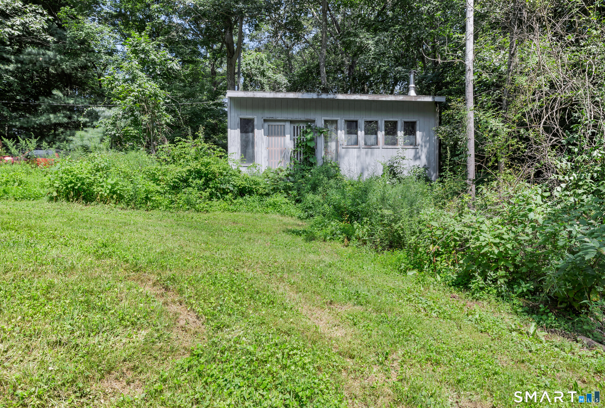 90 A Rowley Road Woodbury, CT 06798 - Photo 37 of 40 a view of outdoor space and yard
