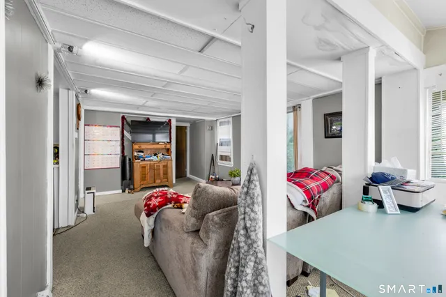 $375,000 | 90 A Rowley Road, Woodbury, CT 06798