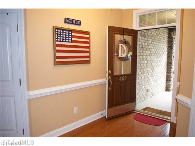 469 Crosswick Road Clemmons, NC 27012 - Photo 2 of 16 Entry.