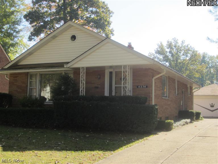 4274 West Anderson Road Cleveland, OH 44121 - Photo 1 of 9