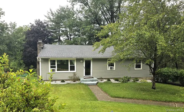 $3,100 | 4 South Court, Wappingers Falls, NY 12590