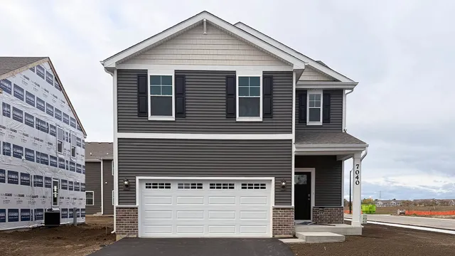 $454,990 | 7040 Fair Oaks Road, Racine, WI 53403