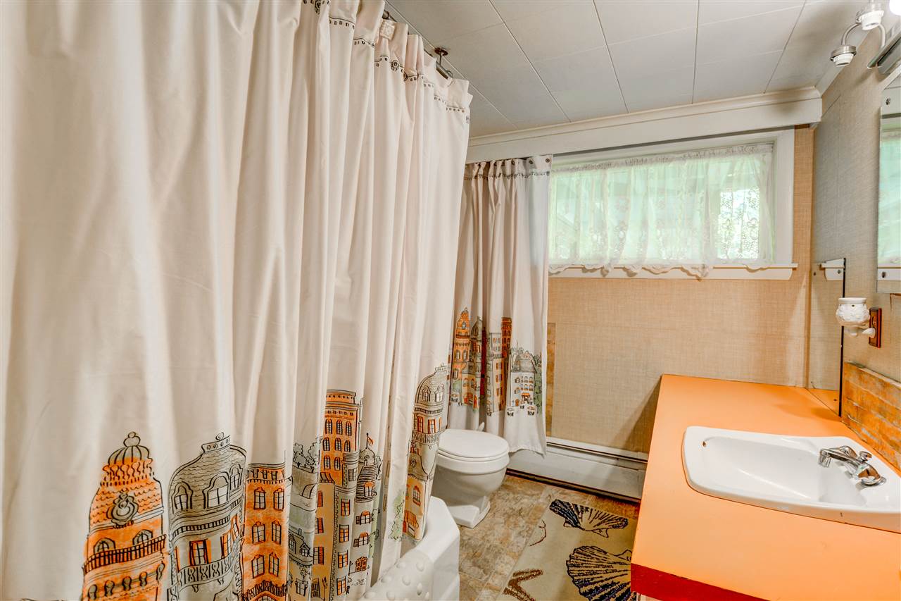 689 Kearsarge Road, Unit 2 Conway, NH 03860 - Photo 28 of 37