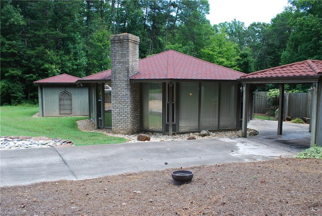 464 Turkey Foot Road Mocksville, NC 27028 - Photo 3 of 21 Gallery Image 3