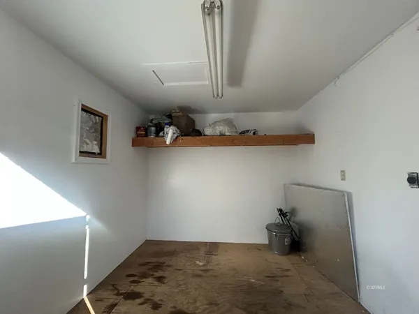 $1,600 | 52630 Sylvan Way, Idyllwild, CA 92549