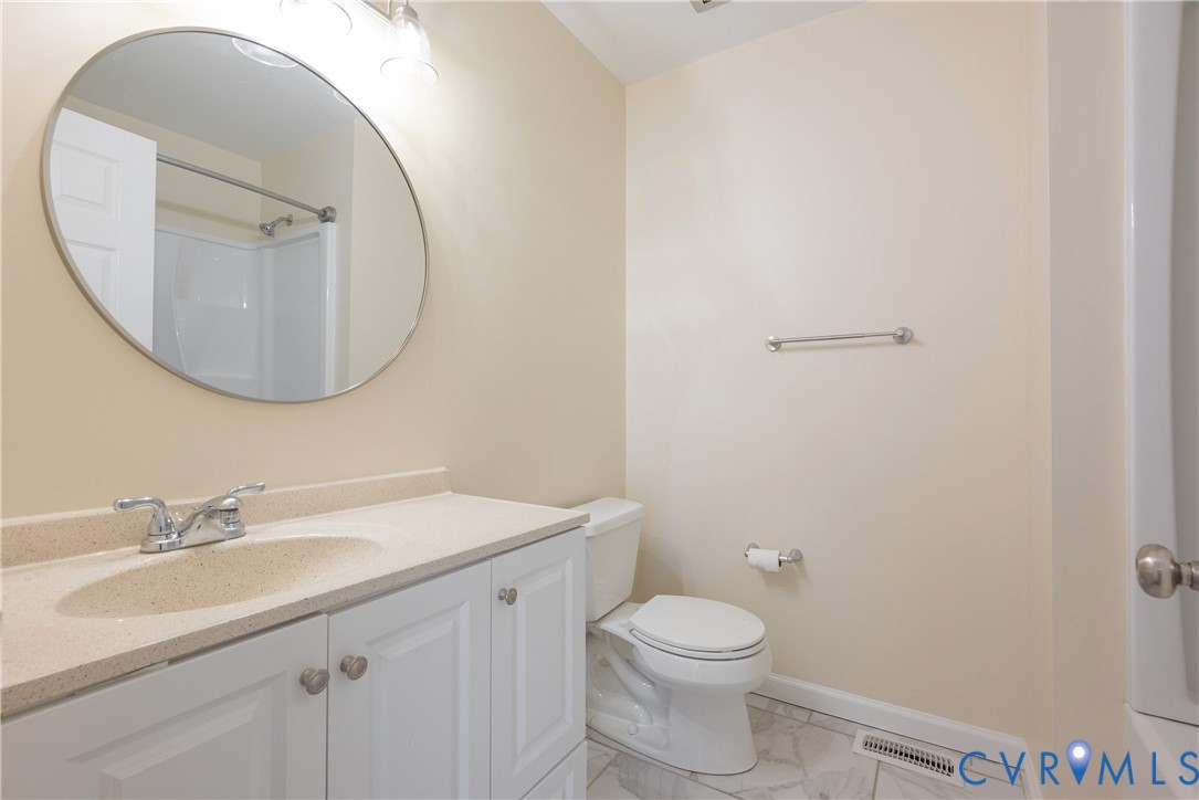 112 Princeton Road Colonial Heights, VA 23834 - Photo 21 of 46