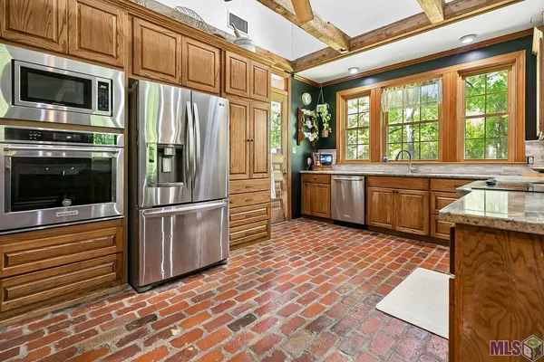 $450,000 | 11951 Cline Drive, Baker, LA 70714