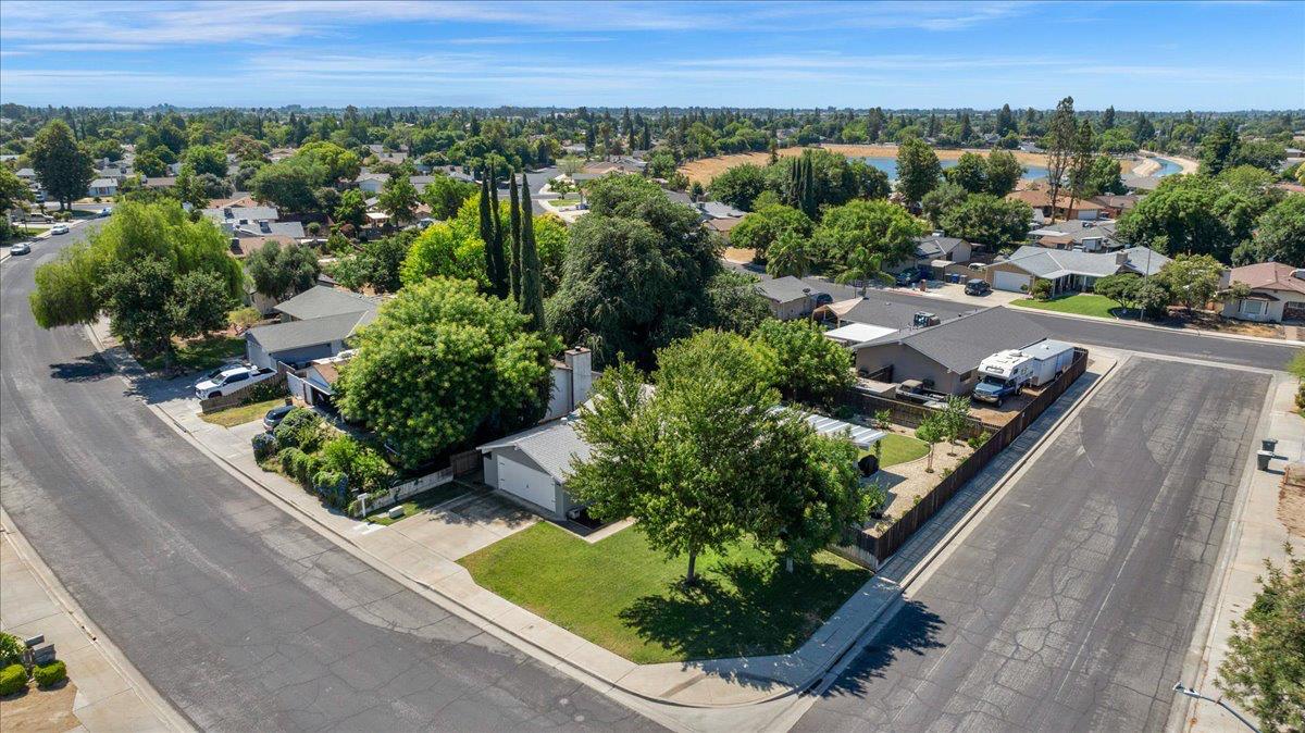 1448 Ashcroft Avenue Clovis, CA 93611 - Photo 38 of 46 an aerial view of a house with a garden