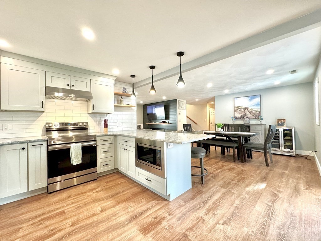 31 North Belgian Road Danvers, MA 01923 - Photo 2 of 28 Gallery Image 2