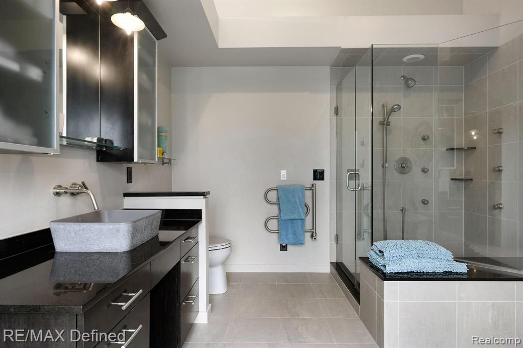 6358 Cherry Tree Court Rochester Hills, MI 48306 - Photo 28 of 47
