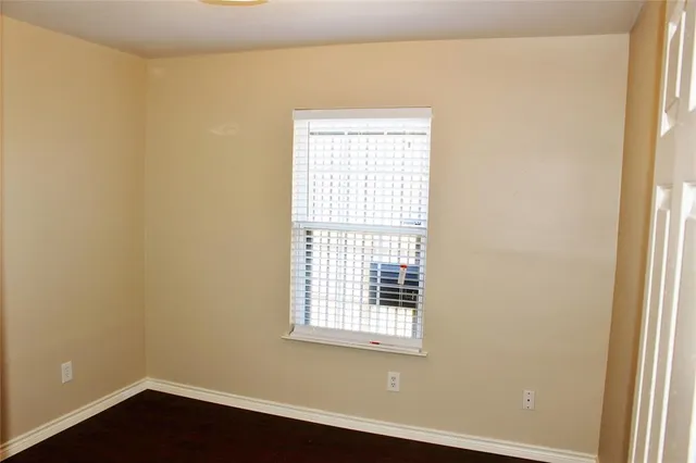 $1,595 | 3522 Pinebrook Drive, Dallas, TX 75241