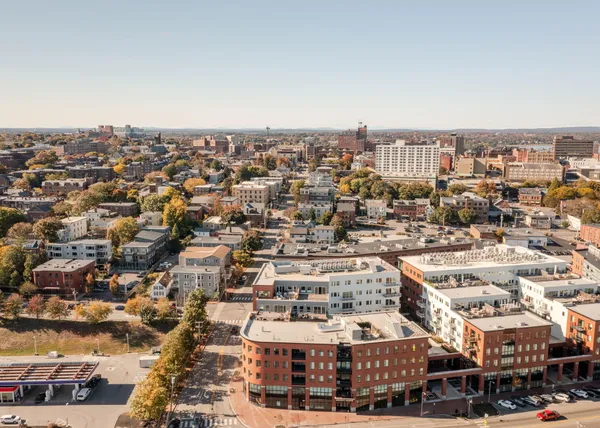 $2,675,000 | 387 Commercial Street, Unit 710, Portland, ME 04101