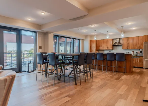 $2,675,000 | 387 Commercial Street, Unit 710, Portland, ME 04101