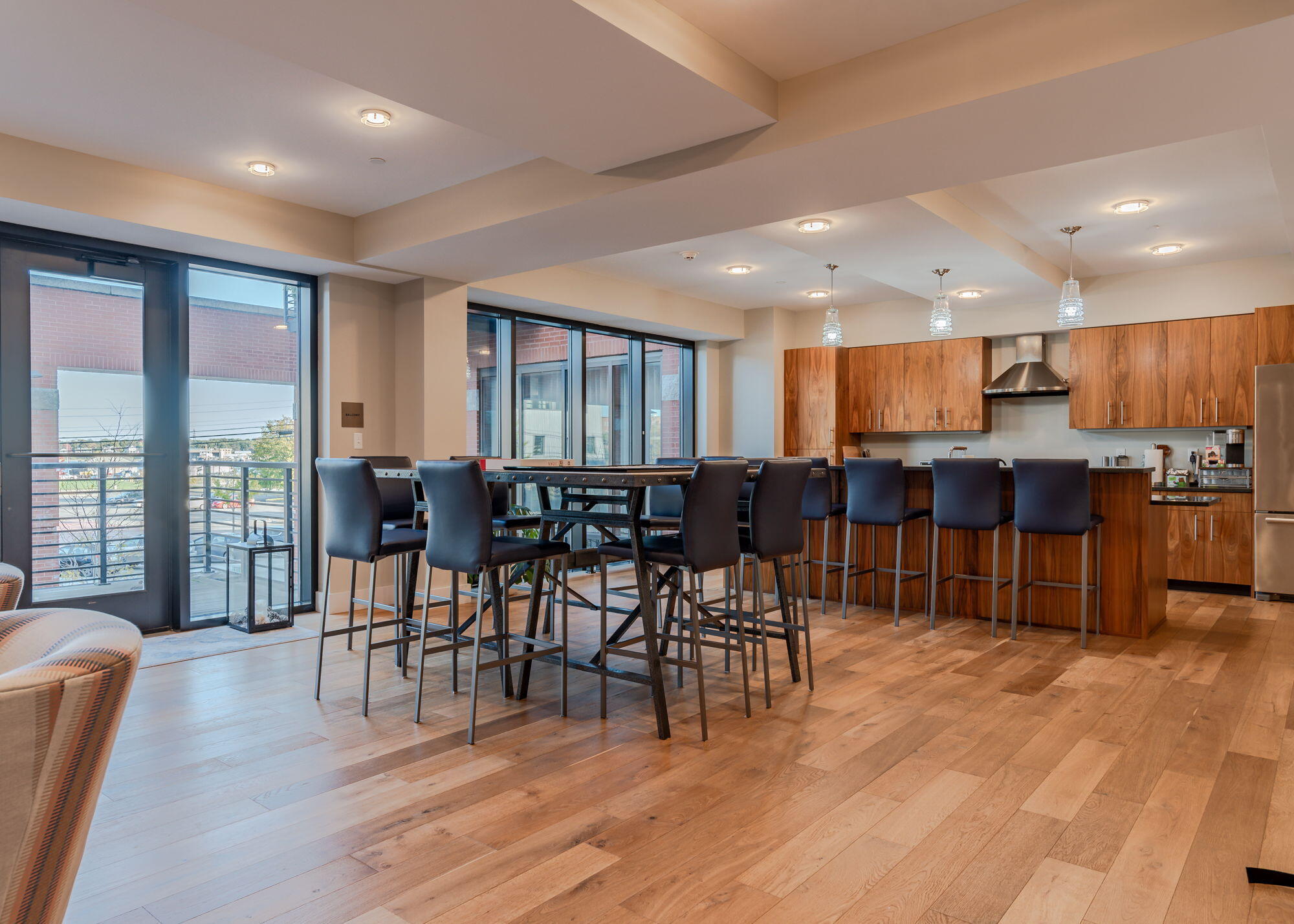 387 Commercial Street, Unit 710 Portland, ME 04101 - Photo 37 of 45 Club Room