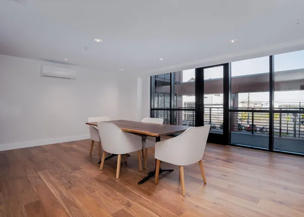 $2,675,000 | 387 Commercial Street, Unit 710, Portland, ME 04101