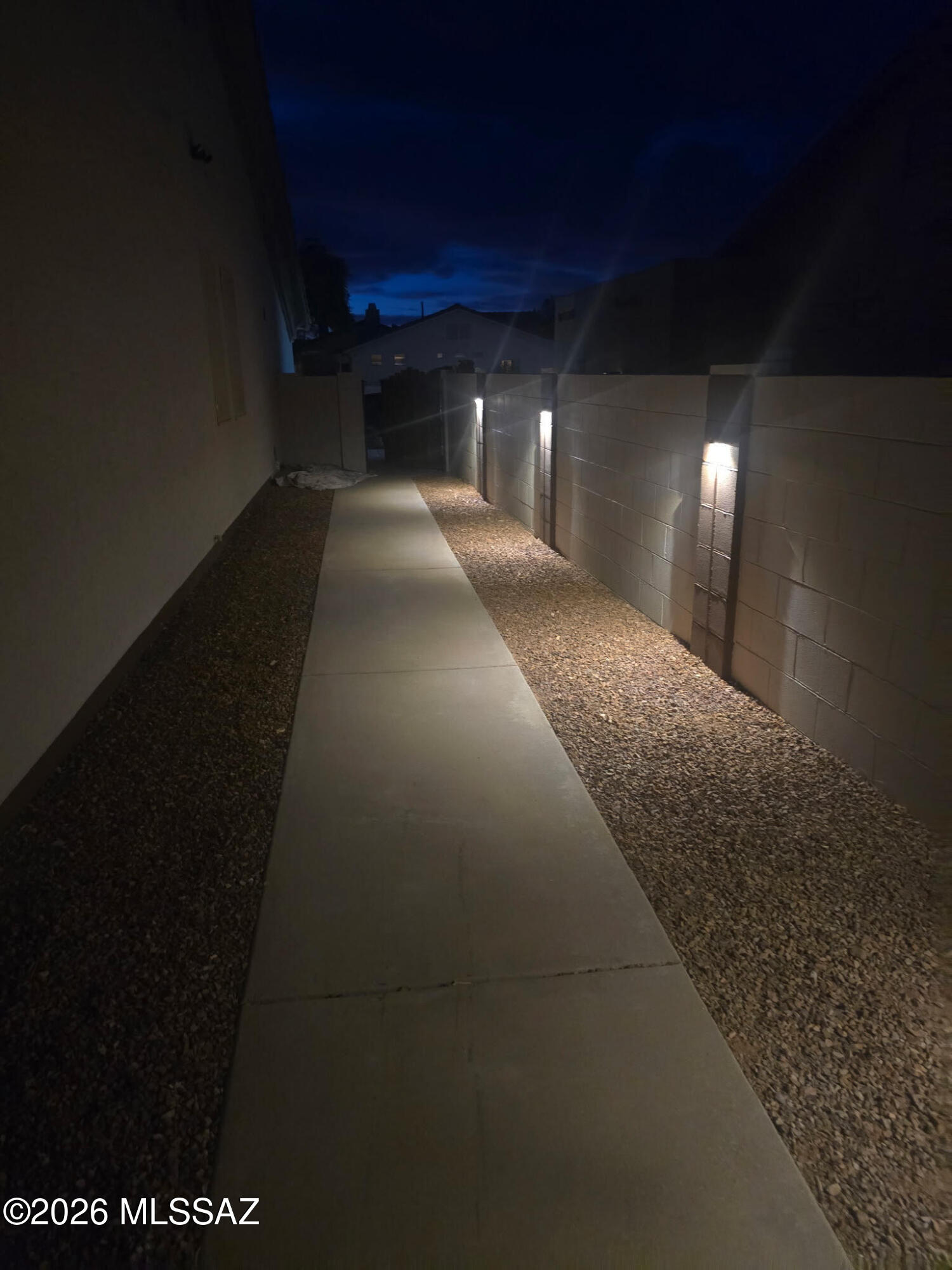 7693 West Sunlark Way Tucson, AZ 85743 - Photo 39 of 43