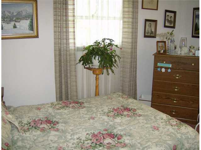 1969 Kentwell Road Columbus, OH 43221 - Photo 8 of 14